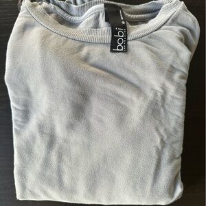 bobi Great yoga top!